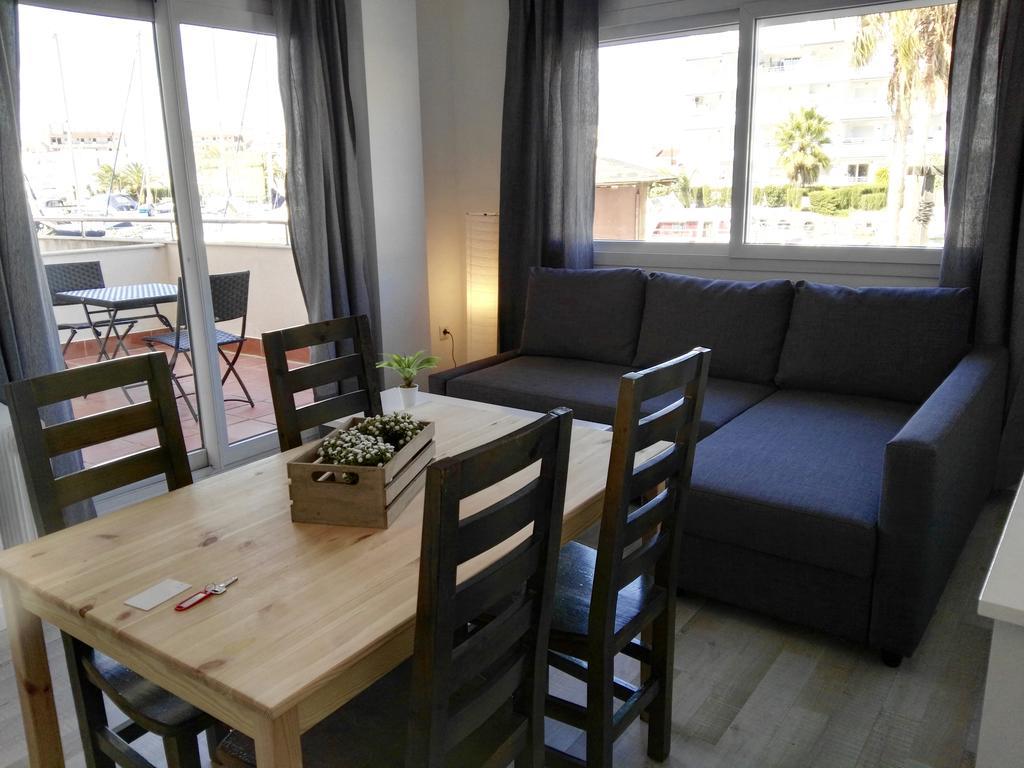 Vista Roses Mar - Apartamento Con Piscina Lejlighed Eksteriør billede